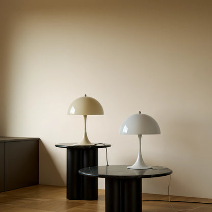 Louis Poulsen Panthella 320